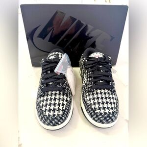 Nike Women’s Dunk Low Harris Tweed Sneakers
